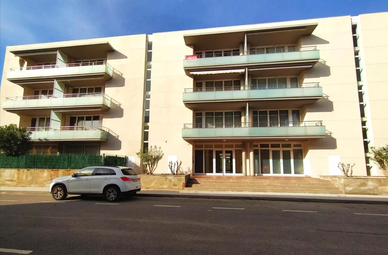 New! Apartamento Con Piscina Y Balcon A 2 Minutos De La Playa. Wi-Fi L'Estartit Luaran gambar