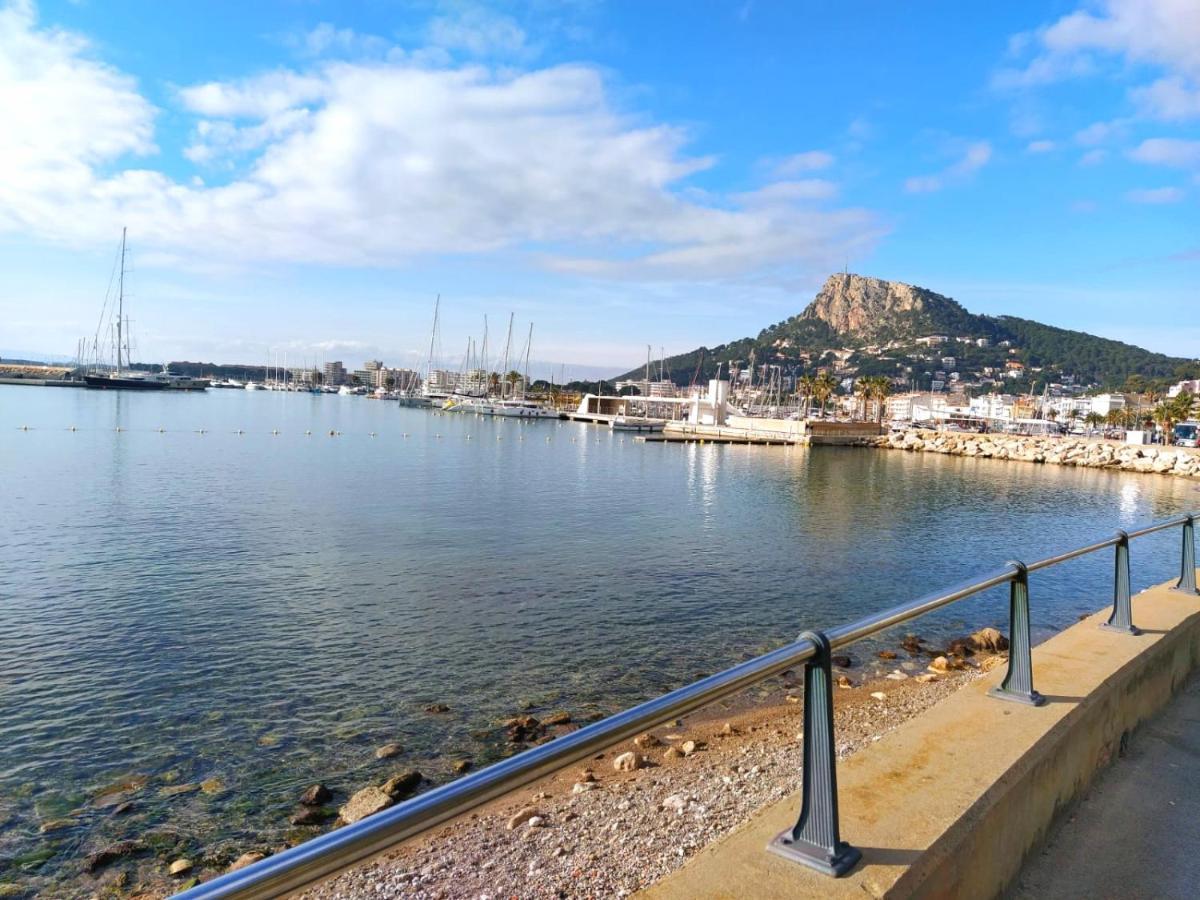 New! Apartamento Con Piscina Y Balcon A 2 Minutos De La Playa. Wi-Fi L'Estartit Luaran gambar