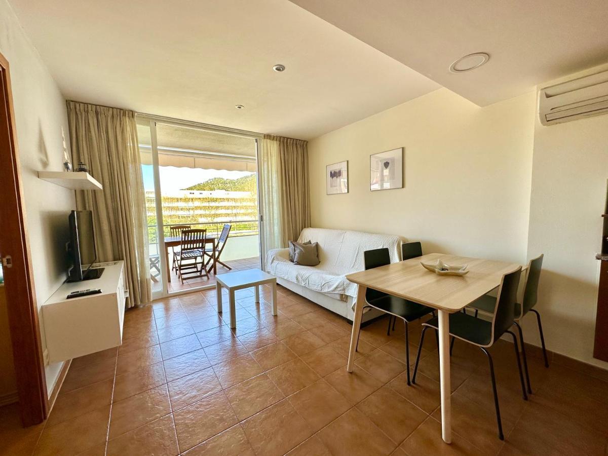 New! Apartamento Con Piscina Y Balcon A 2 Minutos De La Playa. Wi-Fi L'Estartit Luaran gambar