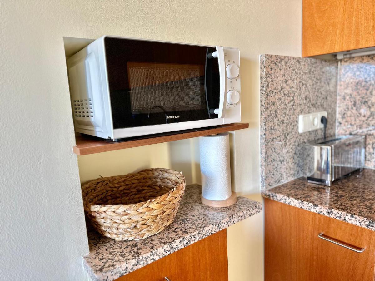 New! Apartamento Con Piscina Y Balcon A 2 Minutos De La Playa. Wi-Fi L'Estartit Luaran gambar